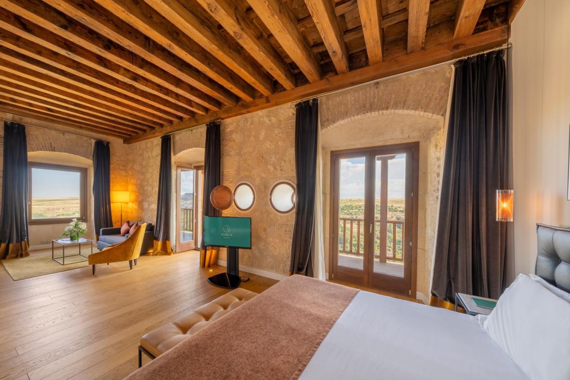 Aurea Convento Capuchinos By Eurostars Hotel Company Segovia Kültér fotó Suite